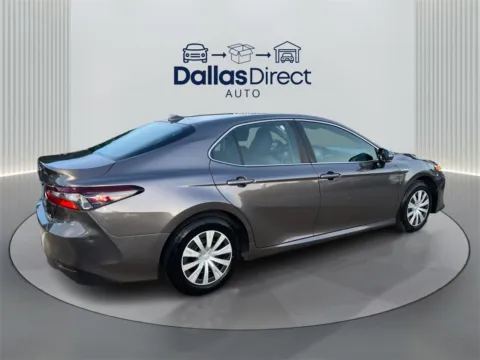 More photos of 2021 Toyota Camry Hybrid LE at Dallas Direct Auto, TX