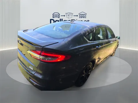 More photos of 2020 Ford Fusion SE at Dallas Direct Auto, TX
