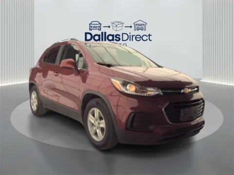 Red 2018 Chevrolet Trax LT for sale in Irving, TX
