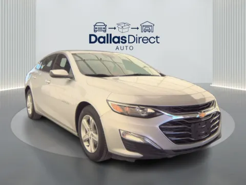 Silver 2019 Chevrolet Malibu LS for sale in Irving, TX