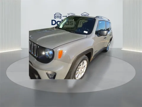 More photos of 2021 Jeep Renegade Sport at Dallas Direct Auto, TX