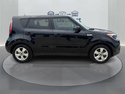 More photos of 2019 Kia Soul at Dallas Direct Auto, TX