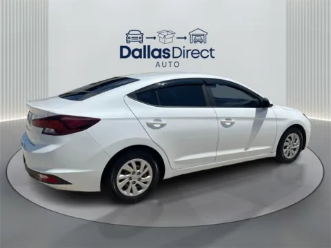 More photos of 2019 Hyundai Elantra SE at Dallas Direct Auto, TX