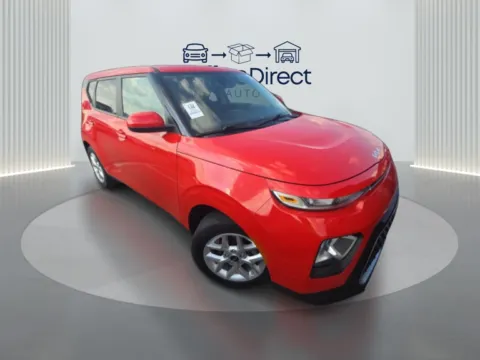 Red 2022 Kia Soul LX for sale in Irving, TX