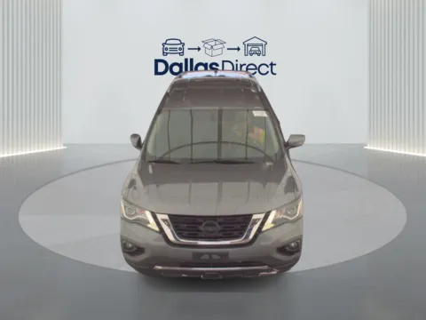 More photos of 2017 Nissan Pathfinder SV at Dallas Direct Auto, TX