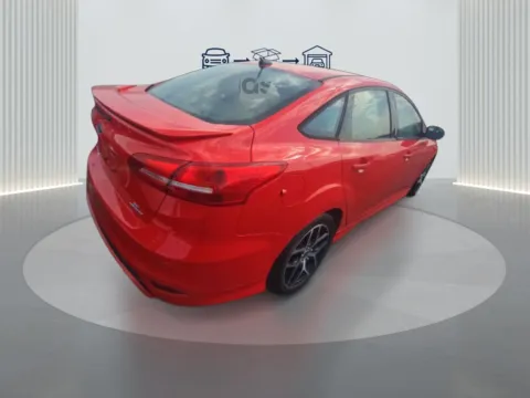 More photos of 2016 Ford Focus SE at Dallas Direct Auto, TX