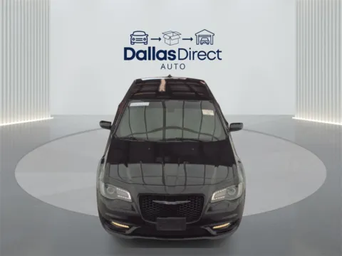 Another view of 2019 Chrysler 300 S for sale in Irving, TX at Dallas Direct Auto