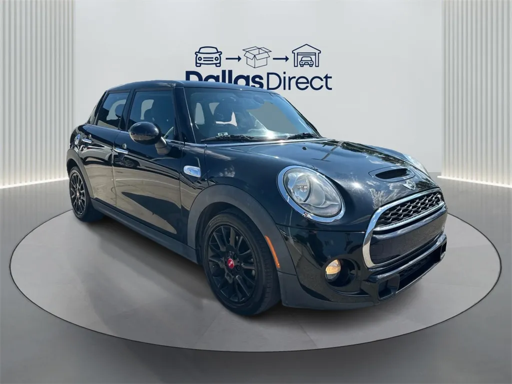 2017 MINI Cooper