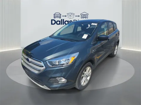 Photos of 2019 Ford Escape SE for sale in Irving, TX at Dallas Direct Auto