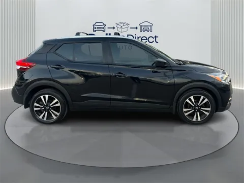 More photos of 2020 Nissan Kicks SV at Dallas Direct Auto, TX
