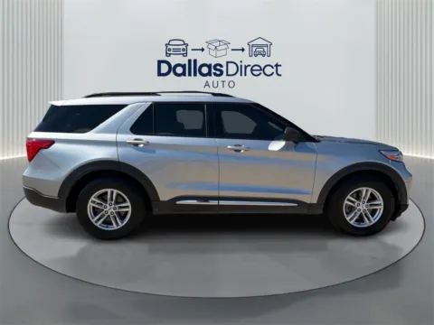 More photos of 2022 Ford Explorer XLT at Dallas Direct Auto, TX