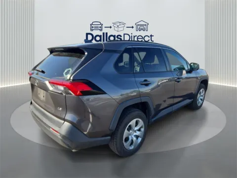 More photos of 2021 Toyota RAV4 LE at Dallas Direct Auto, TX