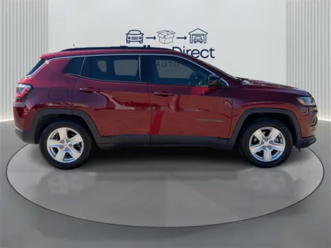 More photos of 2022 Jeep Compass Latitude at Dallas Direct Auto, TX