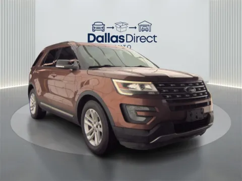 Red 2017 Ford Explorer XLT for sale in Irving, TX