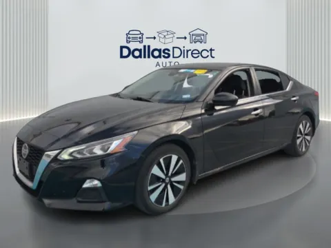 Photos of 2022 Nissan Altima 2.5 SV for sale in Irving, TX at Dallas Direct Auto