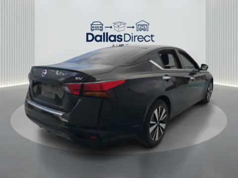 More photos of 2022 Nissan Altima 2.5 SV at Dallas Direct Auto, TX