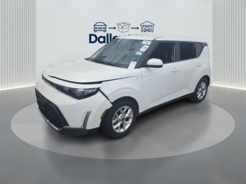 More photos of 2023 Kia Soul LX at Dallas Direct Auto, TX