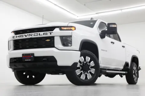 White 2022 Chevrolet Silverado 2500HD Custom for sale in Clinton, MO