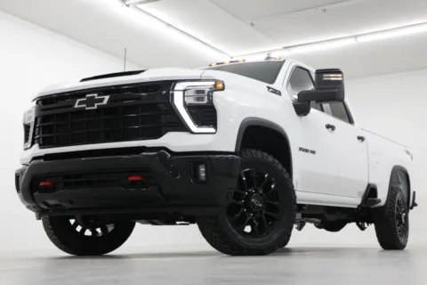 White 2026 Chevrolet Silverado 3500HD LT for sale in Clinton, MO