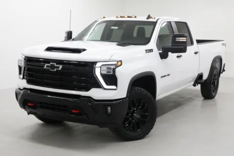 More photos of 2026 Chevrolet Silverado 3500HD LT at Jim Falk Motors, MO