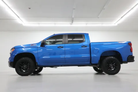 Another view of 2022 Chevrolet Silverado 1500 Custom Trail Boss for sale in Clinton, MO at Jim Falk Motors