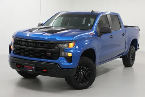 More photos of 2022 Chevrolet Silverado 1500 Custom Trail Boss at Jim Falk Motors, MO