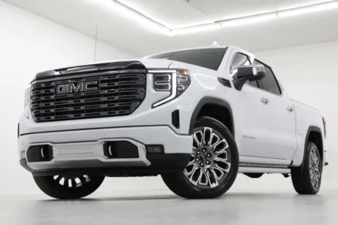 White 2026 GMC Sierra 1500 Denali Ultimate for sale in Clinton, MO