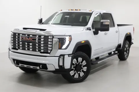 More photos of 2026 GMC Sierra 2500HD Denali at Jim Falk Motors, MO