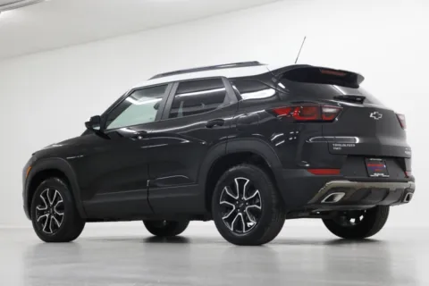 More photos of 2024 Chevrolet Trailblazer ACTIV at Jim Falk Motors, MO