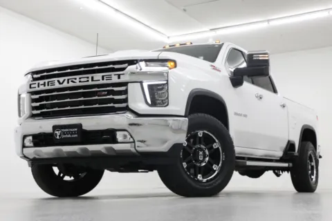 White 2021 Chevrolet Silverado 3500HD LTZ for sale in Clinton, MO