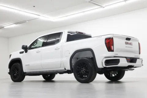 More photos of 2026 GMC Sierra 1500 Elevation at Jim Falk Motors, MO
