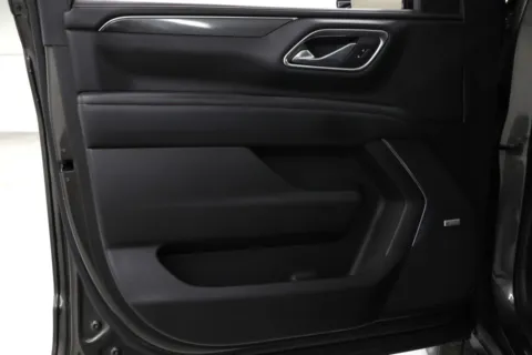 More photos of 2021 Chevrolet Tahoe RST at Jim Falk Motors, MO