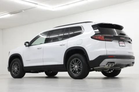 More photos of 2026 GMC Acadia FWD Elevation at Jim Falk Motors, MO