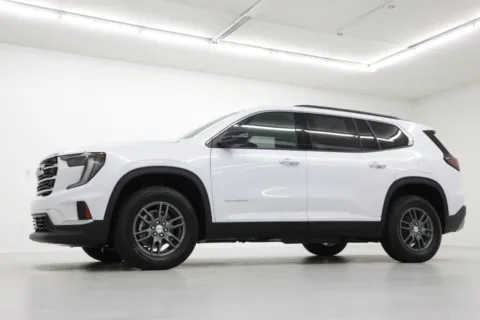 Photos of 2026 GMC Acadia FWD Elevation for sale in Clinton, MO at Jim Falk Motors