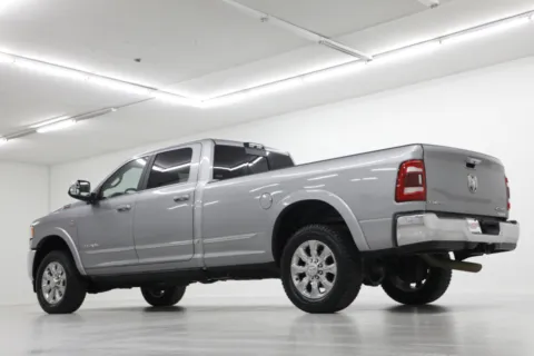 More photos of 2020 Ram 3500 Limited at Jim Falk Motors, MO