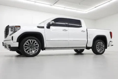 Photos of 2025 GMC Sierra 1500 Denali Ultimate for sale in Clinton, MO at Jim Falk Motors