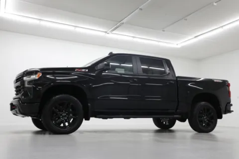 Photos of 2025 Chevrolet Silverado 1500 LT Trail Boss for sale in Clinton, MO at Jim Falk Motors