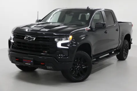 More photos of 2025 Chevrolet Silverado 1500 LT Trail Boss at Jim Falk Motors, MO