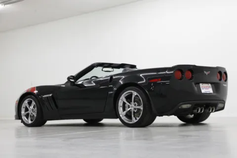 More photos of 2010 Chevrolet Corvette Z16 Grand Sport w/3LT at Jim Falk Motors, MO