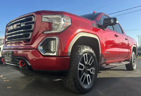 Red 2020 GMC Sierra 1500 AT4 for sale in Clinton, MO