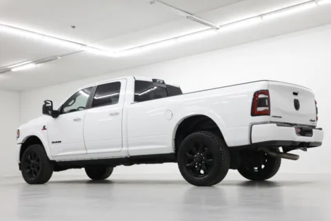 More photos of 2023 Ram 3500 Limited at Jim Falk Motors, MO