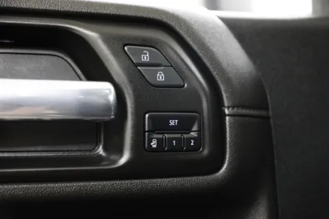 More photos of 2021 GMC Sierra 3500HD Denali at Jim Falk Motors, MO