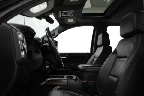 More photos of 2021 GMC Sierra 3500HD Denali at Jim Falk Motors, MO