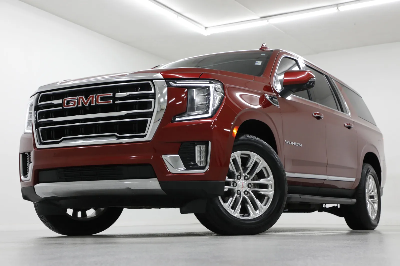 2021 GMC Yukon XL SLT's photo