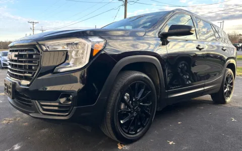 Black 2024 GMC Terrain SLT for sale in Clinton, MO