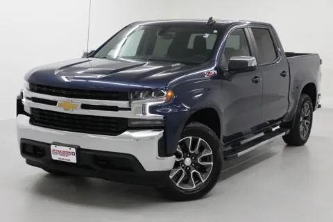 More photos of 2020 Chevrolet Silverado 1500 LT at Jim Falk Motors, MO