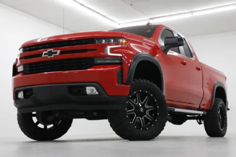Red 2019 Chevrolet Silverado 1500 RST for sale in Clinton, MO