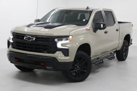 Beige 2022 Chevrolet Silverado 1500 LT Trail Boss for sale in Clinton, MO