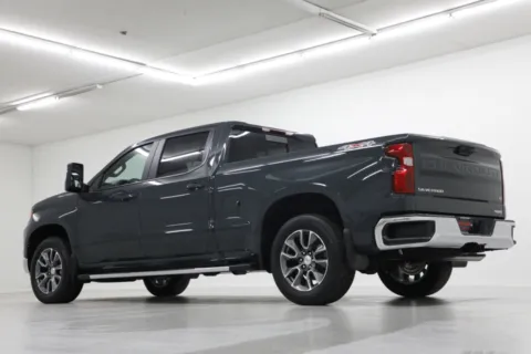 More photos of 2026 Chevrolet Silverado 1500 LT at Jim Falk Motors, MO