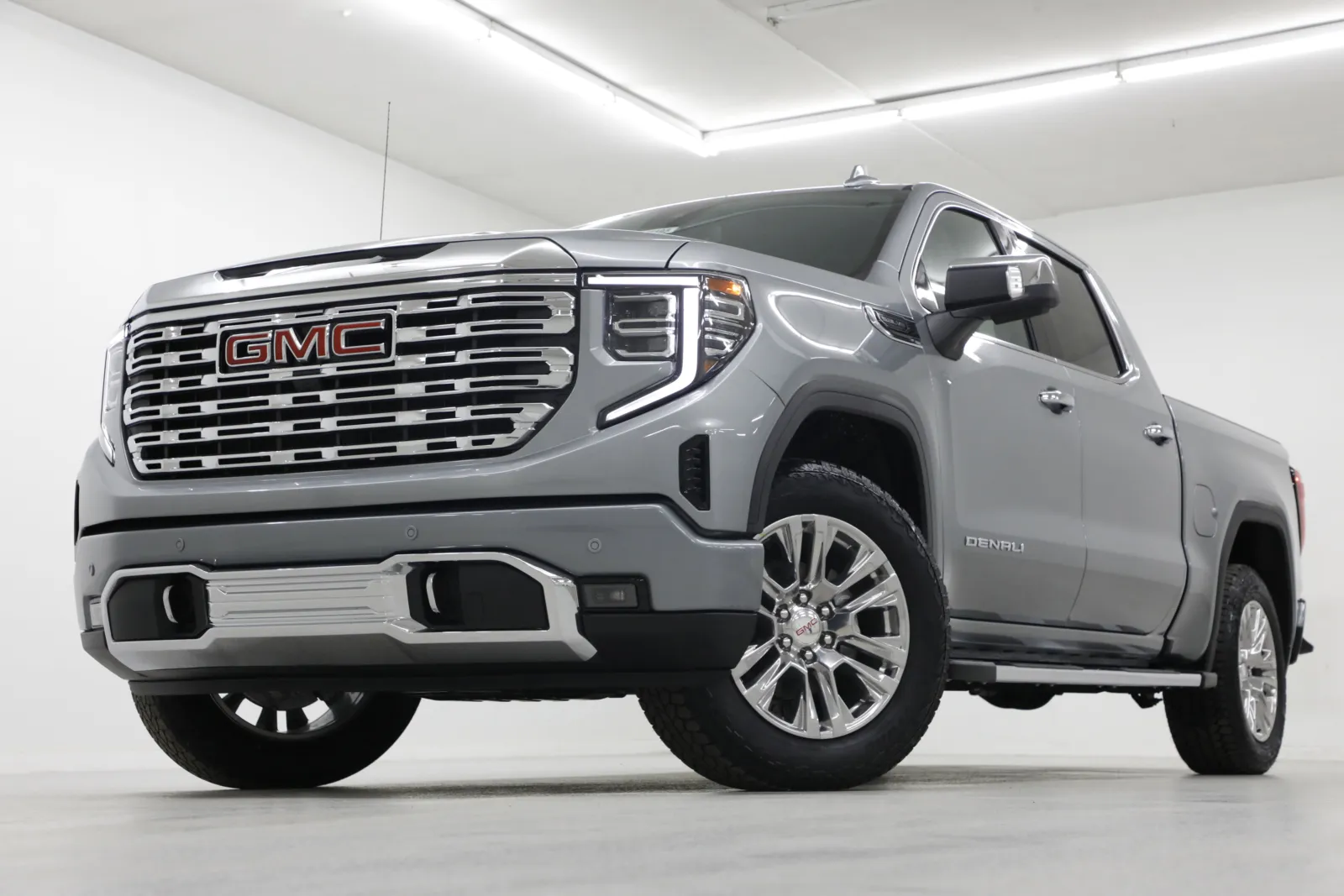 2026 GMC Sierra 1500 Denali's photo